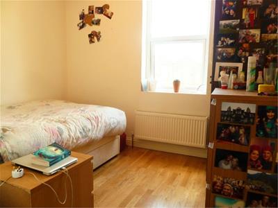 Picture 4